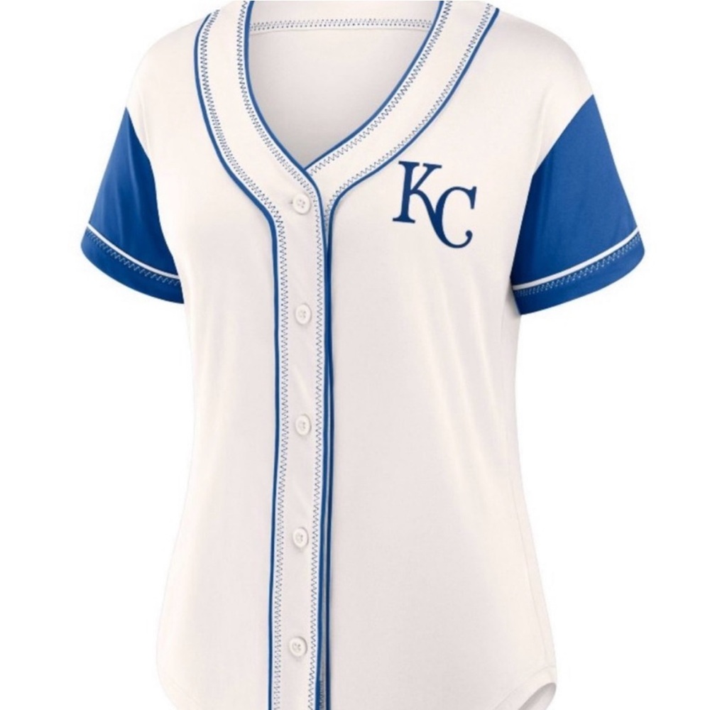 women’s size small White and Blue KC Jersey